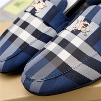$80.00 USD Burberry Casual Shoes For Men #829860