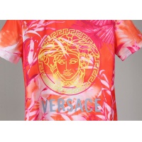 $25.00 USD Versace T-Shirts Short Sleeved For Men #830801