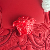 $155.00 USD Versace AAA Quality Handbags For Women #831978