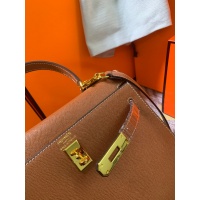 $125.00 USD Hermes AAA Quality Messenger Bags For Women #833895
