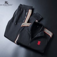 $98.00 USD Burberry Tracksuits Long Sleeved For Men #833910
