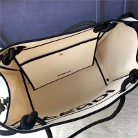 $96.00 USD Fendi AAA Quality Handbags For Women #833961