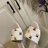 $68.00 USD Valentino Slippers For Women #834010