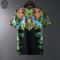 $23.00 USD Versace T-Shirts Short Sleeved For Men #834040