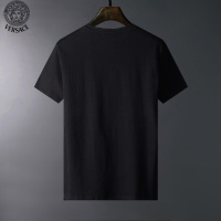 $23.00 USD Versace T-Shirts Short Sleeved For Men #834101