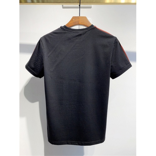 Replica Dsquared T-Shirts Short Sleeved For Men #834875 $27.00 USD for Wholesale