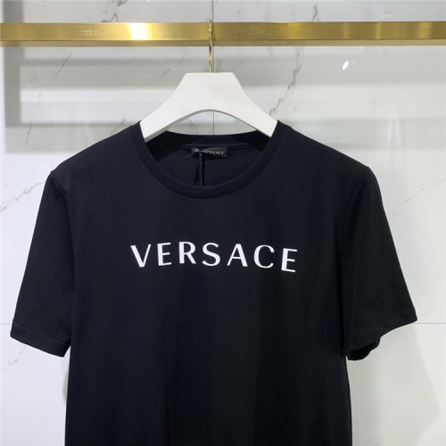 Replica Versace T-Shirts Short Sleeved For Men #834931 $41.00 USD for Wholesale