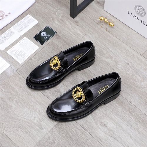 Replica Versace Casual Shoes For Men #834949 $80.00 USD for Wholesale