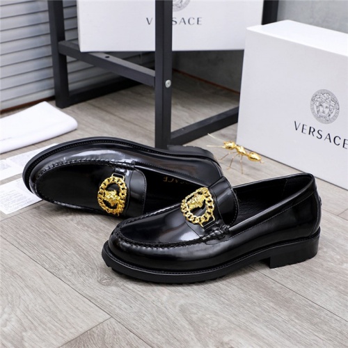 Replica Versace Casual Shoes For Men #834949 $80.00 USD for Wholesale