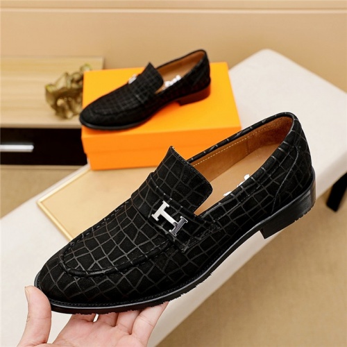 Replica Hermes Leather Shoes For Men #835030 $82.00 USD for Wholesale