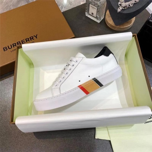 Replica Burberry Casual Shoes For Men #835770 $92.00 USD for Wholesale