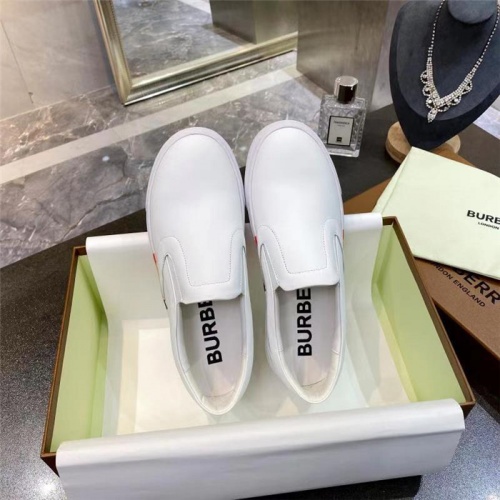 Replica Burberry Casual Shoes For Women #835798 $85.00 USD for Wholesale