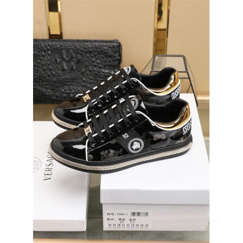 Replica Versace Casual Shoes For Men #836069 $80.00 USD for Wholesale