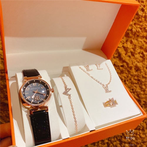 Louis Vuitton Watches Set For Women #836303