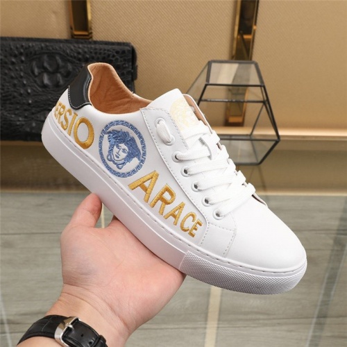 Replica Versace Casual Shoes For Men #836763 $85.00 USD for Wholesale