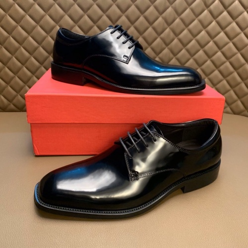 Replica Ferragamo Leather Shoes For Men #837353 $96.00 USD for Wholesale