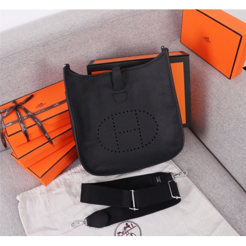Replica Hermes AAA Quality Messenger Bags For Women #839389 $128.00 USD for Wholesale