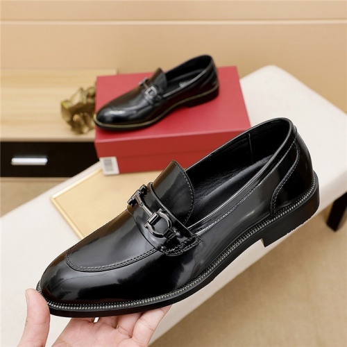 Replica Salvatore Ferragamo Leather Shoes For Men #839920 $82.00 USD for Wholesale
