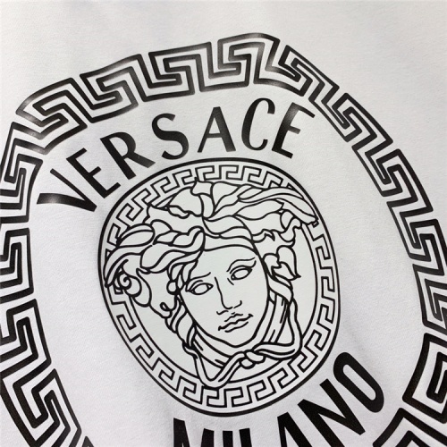 Replica Versace T-Shirts Short Sleeved For Men #839951 $41.00 USD for Wholesale