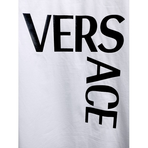 Replica Versace T-Shirts Short Sleeved For Men #839995 $26.00 USD for Wholesale