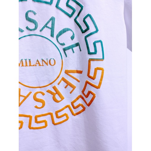 Replica Versace T-Shirts Short Sleeved For Men #840002 $26.00 USD for Wholesale
