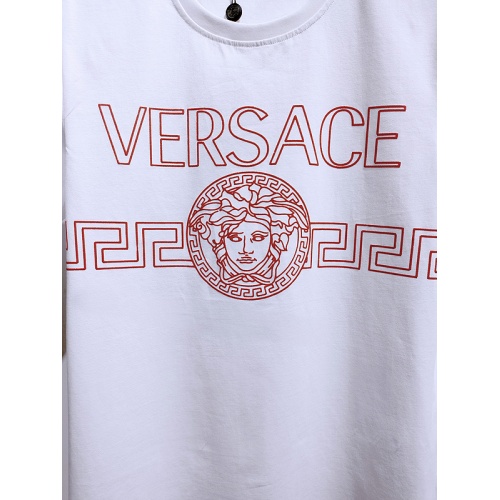 Replica Versace T-Shirts Short Sleeved For Men #840006 $26.00 USD for Wholesale