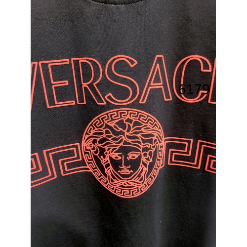 Replica Versace T-Shirts Short Sleeved For Men #840007 $26.00 USD for Wholesale