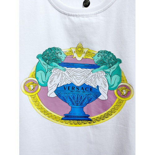 Replica Versace T-Shirts Short Sleeved For Men #840009 $26.00 USD for Wholesale