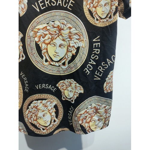 Replica Versace T-Shirts Short Sleeved For Men #840023 $30.00 USD for Wholesale