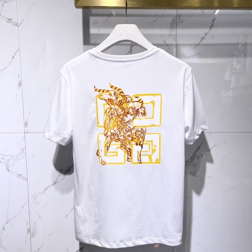 Replica Givenchy T-Shirts Short Sleeved For Men #840470 $41.00 USD for Wholesale