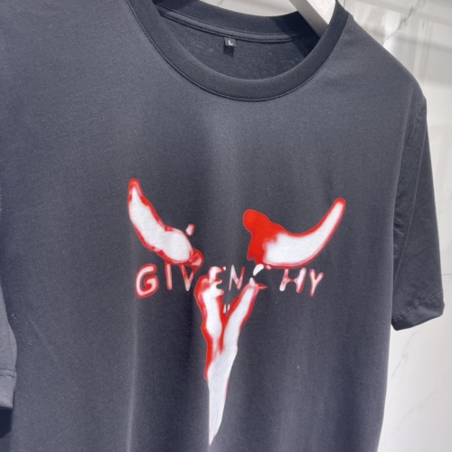 Replica Givenchy T-Shirts Short Sleeved For Men #840472 $41.00 USD for Wholesale