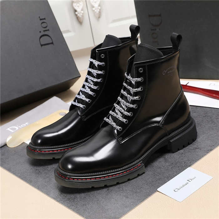Shop the Seasons Best Dior Snow Boots Here