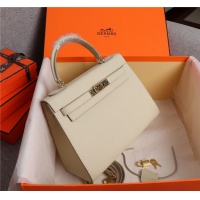 $105.00 USD Hermes AAA Quality Handbags For Women #835518