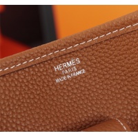 $128.00 USD Hermes AAA Quality Messenger Bags For Women #839387