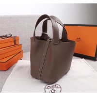 $102.00 USD Hermes AAA Quality Handbags For Women #839526