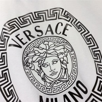 $41.00 USD Versace T-Shirts Short Sleeved For Men #839951
