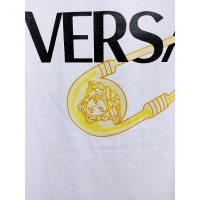 $26.00 USD Versace T-Shirts Short Sleeved For Men #839972