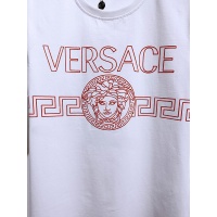 $26.00 USD Versace T-Shirts Short Sleeved For Men #840006