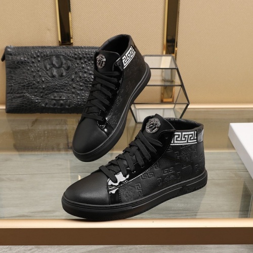Replica Versace Fashion Shoes For Men #841384 $92.00 USD for Wholesale