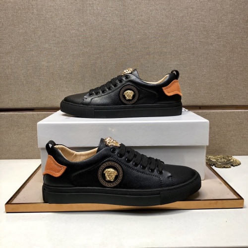 Replica Versace Casual Shoes For Men #841485 $76.00 USD for Wholesale