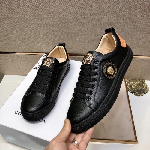 Replica Versace Casual Shoes For Men #841485 $76.00 USD for Wholesale