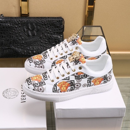 Replica Versace Casual Shoes For Men #841917 $85.00 USD for Wholesale