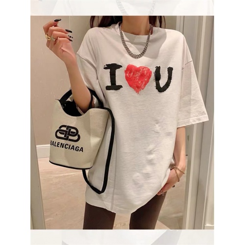 Replica Balenciaga T-Shirts Short Sleeved For Women #842164 $29.00 USD for Wholesale