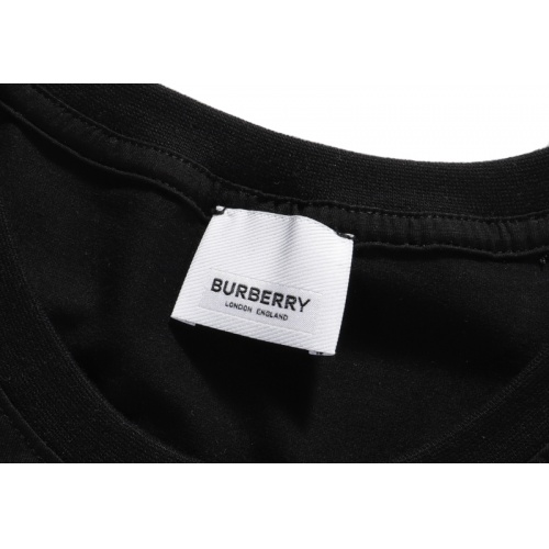 Replica Burberry T-Shirts Short Sleeved For Unisex #842210 $27.00 USD for Wholesale