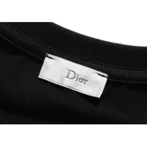 Replica Christian Dior T-Shirts Short Sleeved For Unisex #842234 $27.00 USD for Wholesale