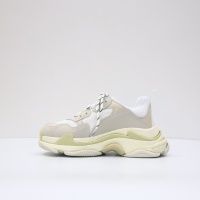 $160.00 USD Balenciaga Fashion Shoes For Men #841329