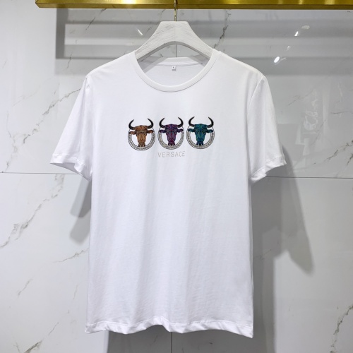 Versace T-Shirts Short Sleeved For Men #842871 $41.00 USD, Wholesale Replica Versace T-Shirts