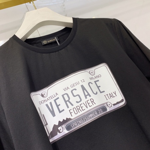 Replica Versace T-Shirts Short Sleeved For Men #844288 $41.00 USD for Wholesale