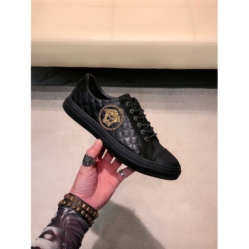 Replica Versace Casual Shoes For Men #844877 $76.00 USD for Wholesale
