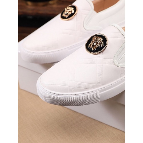 Replica Versace Casual Shoes For Men #844880 $76.00 USD for Wholesale